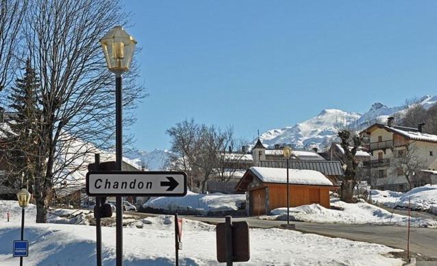 Two Bedroom Apartment La Voute, Chandon Near Meribel - Sleeps 4 Adults Or 2 Adults And 3 Children Les Allues Exterior photo